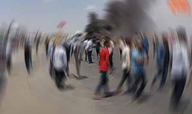 Elektrik kesintileri esnafı yola döktü