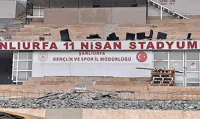 Protokol tribünü sil baştan