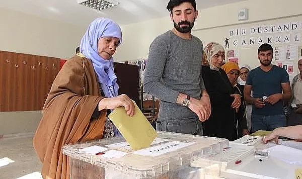 Urfa'da o ilçede de seçim iptal edildi
