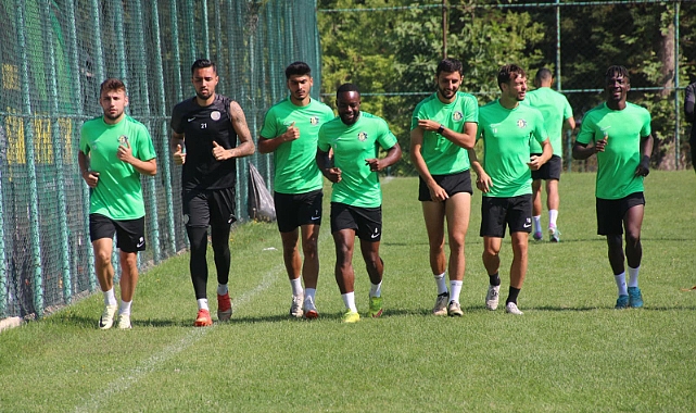 10 futbolcunun daha lisansı tamam