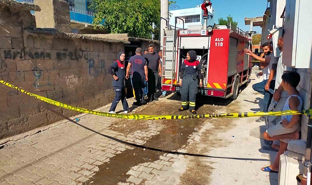 2 katlı evin bodrumun patlama: 1’i ağır 3 yaralı