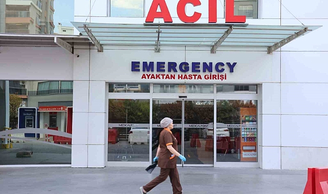 Acil servisler; ishal, bulantı ve kusma vakalarıyla dolup taşıyor
