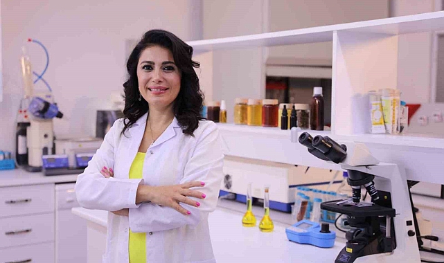 Cilt kanseri riskini artıran korunmasız güneşlenmeye doğal güneş kremi önerisi