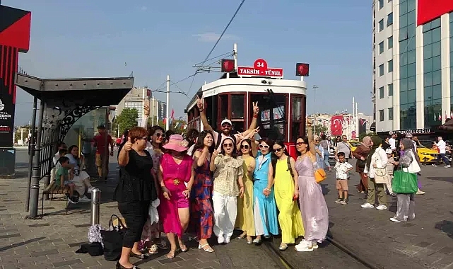 Çinli grubun yeni durağı Taksim oldu