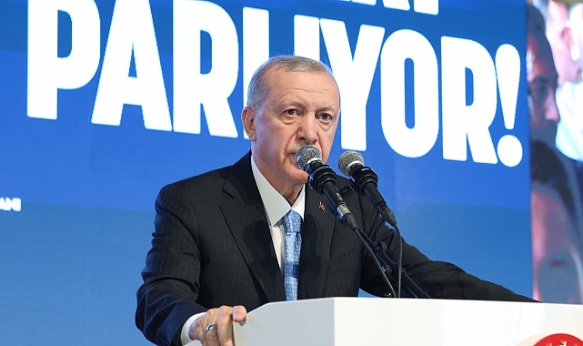 Cumhurbaşkanı Erdoğan: "Hangi sebeple olursa olsun futbola husumetin, holiganlığın, kavganın, ideolojinin girmesi, her şeyden önce sporun ruhuna zarar verir"