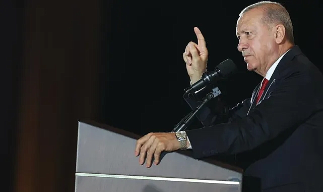 Cumhurbaşkanı Erdoğan: "Savunma sanayisinde son 22 yılda elde ettiğimiz başarılar dostlarımıza güven aşılarken kem gözlere ise korku salıyor"