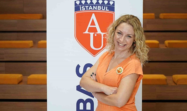 İzin verici tutum ve mükemmeliyetçi ebeveynler internet bağımlılığını arttırıyor