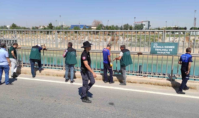 Şanlıurfa&#039;da sulama kanalında görülen dev kaplumbağa ekipleri harekete geçirdi