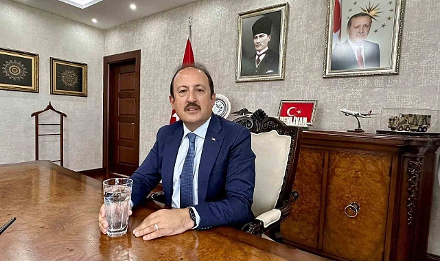 Sıcak yaz günlerinde su tüketimine dikkat çektiler