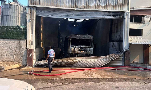 Valisi Çeber’den yangın açıklaması