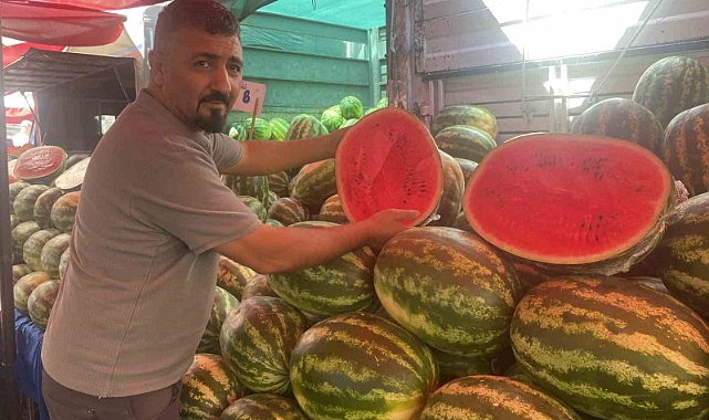 Verimi yüksek olan karpuzun fiyatı yüzde 100’den fazla düştü
