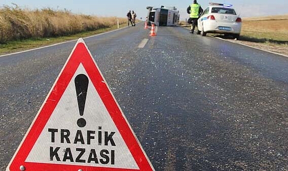 Yalova’ya çalışmaya gitmişlerdi: Kazada can verdiler!