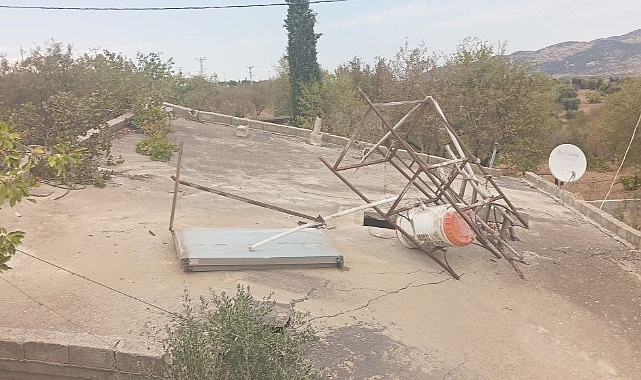 Az hasarlı 2 katlı binada göçük meydana geldi