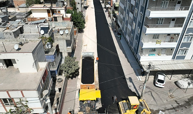 BÜYÜKŞEHİR’DEN EYYÜPKENT MAHALLESİNDE ASFALT ÇALIŞMASI