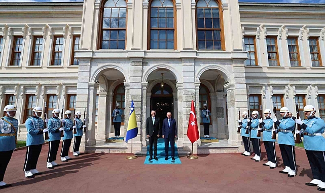 Cumhurbaşkanı Erdoğan, Bosna-Hersek Devlet Başkanlığı Konseyi Başkanı Denis Becirovic ile bir araya geldi