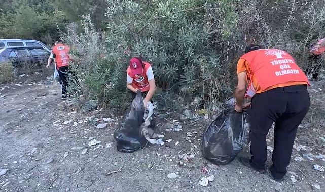 Doğaseverler, Karaçay vadisinde çöp topladı