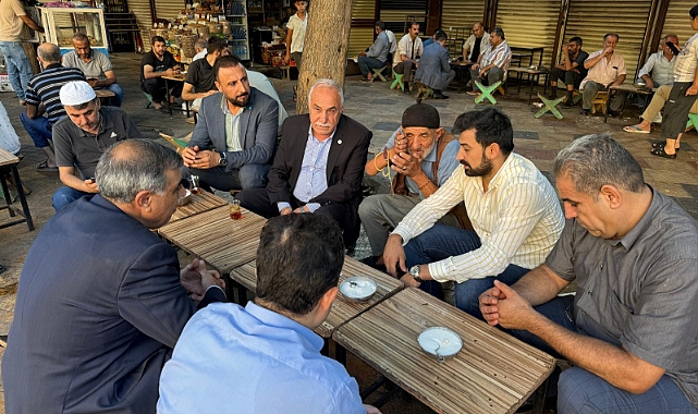 Fakıbaba, Aşağı çarşı esnafıyla hasret giderdi