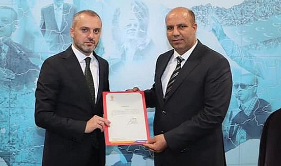 İlçe Başkanı, görevi bıraktığını böyle duyurdu