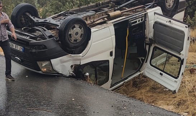 Minibüs devrildi: 7 kişi yaralandı