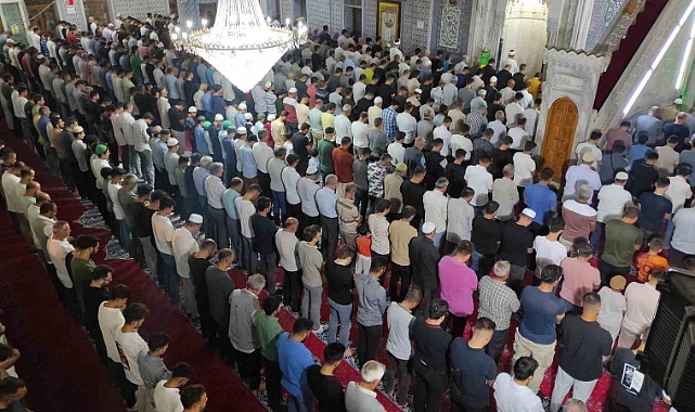 Şanlıurfa’da Mevlid Kandili coşkusu
