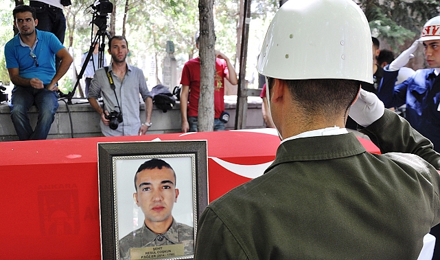 Şehit edilen 16 askerin acısı hala dinmedi