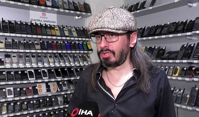 Telefon koleksiyoncusu teknisyen Ekrem Karagüdekoğlu çağrı cihazlı saldırıyı değerlendirdi