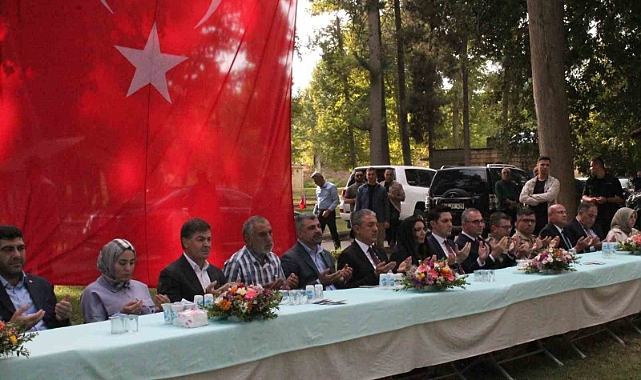 5 yıl önce teröristlerin şehit ettiği 12 kişi anıldı