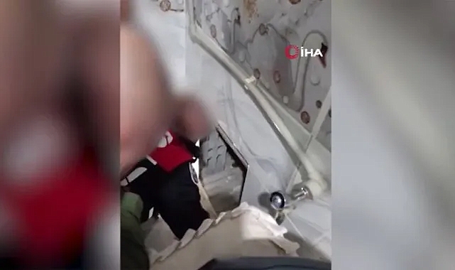 Banyo duvarına saklanan firari şahıs yakalandı