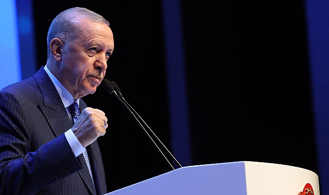 Cumhurbaşkanı Erdoğan: "Gazzeli kardeşlerimiz tüm imkansızlıklara rağmen 364 gündür Siyonist işgalcilere karşı kahramanca direniyor"