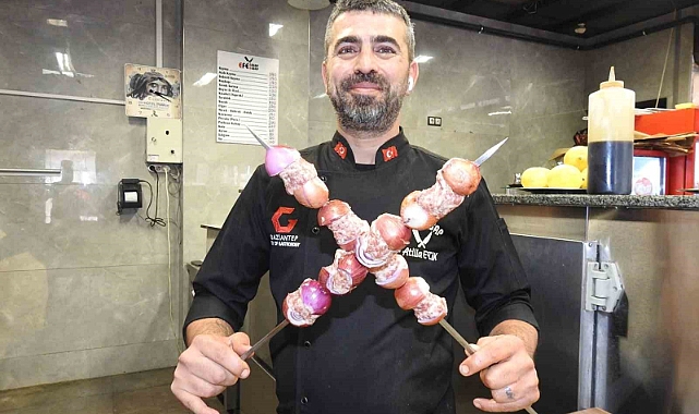 Havanın soğumasıyla soğan kebabı sezonu açıldı