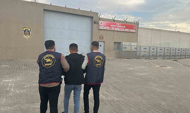 Hırsızlık suçundan 12 yıl cezası bulunan firari yakalandı