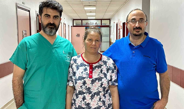 Kalın bağırsağında tümör bulunan hasta sağlığına kavuştu