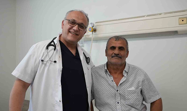 Kalplere ‘minimal’ dokunuş: “Göğüs kafesindeki kemikler kesilmeden bypass”