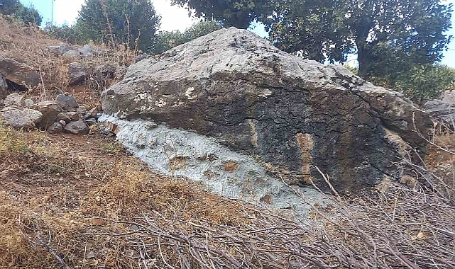 Kaya düşmesi tehlikesi aşıldı