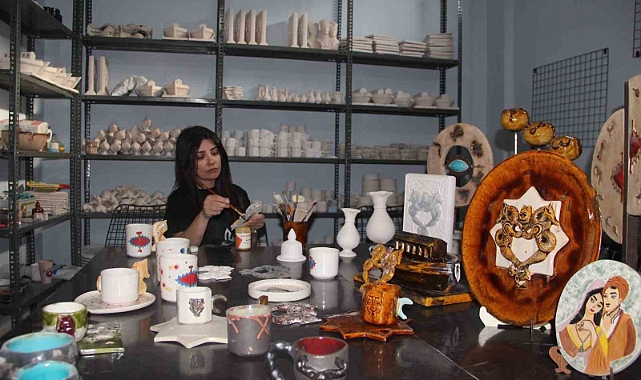 "Kültür sanatçısı" ünvanlı kadın, Şırnak’ın tarihini seramiğe işliyor