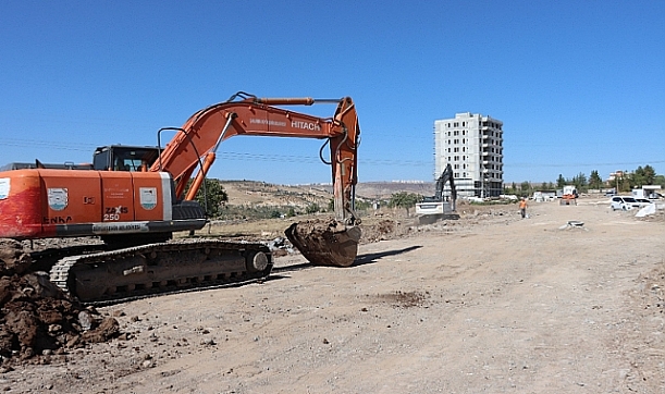 MEHMETÇİK MAHALLESİ'NDE YENİ YOL ÇALIŞMALARI