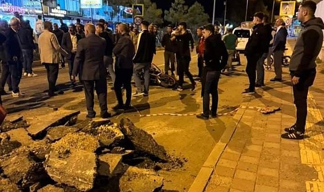 Motosiklet çukura düştü: 2 yaralı