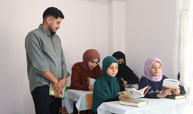 Müftülükten kitap okuma etkinliği