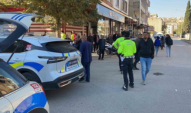 Otomobil ile motosiklet çarpıştı: 2 yaralı