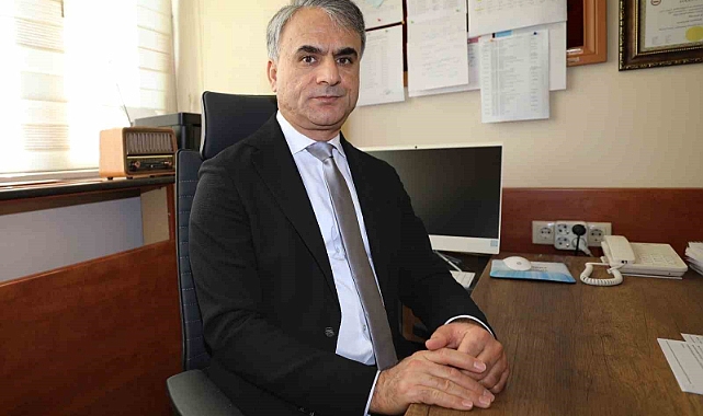 Prof. Dr. Gözel: ’’Mevsim geçişlerinde kronik hastalığı olanların grip aşısı olmaları önemli’’