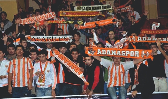 Rakibimizde taraftar krizi yaşanıyor: Kapandılar