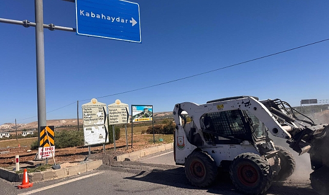 ŞANLIURFA-DİYARBAKIR YOLU KABAHAYDAR KAVŞAĞINA SİNYALİZASYON SİSTEMİ KURULDU
