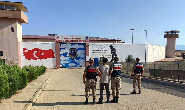 Terör sempatizanına jandarma baskını