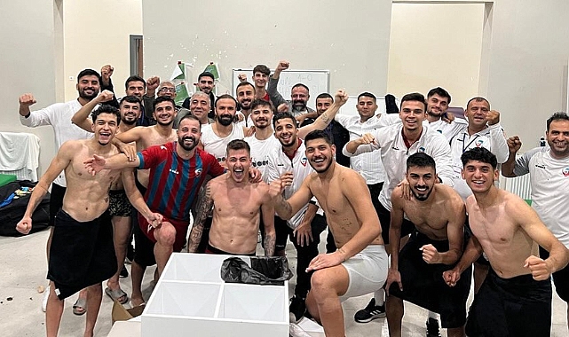 Viranşehir takımının kupa keyfi