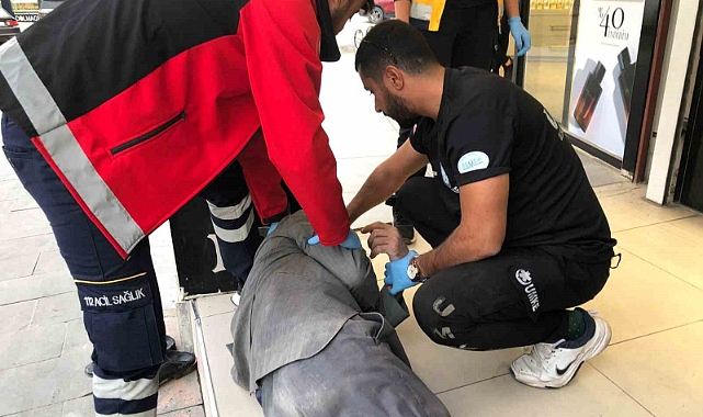 Yerde hareketsiz yatan madde bağımlısı hastaneye kaldırıldı