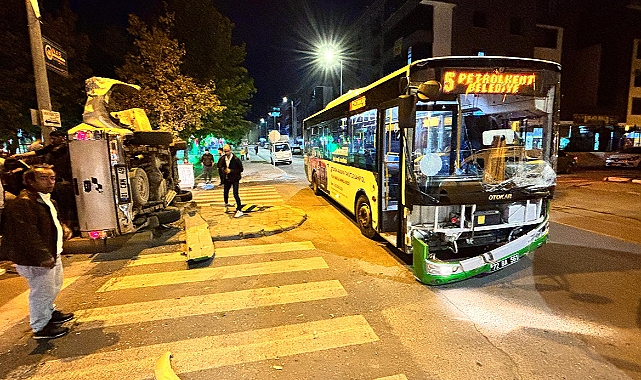 Yolcu otobüsü ile pikap çarpıştı: 6 yaralı
