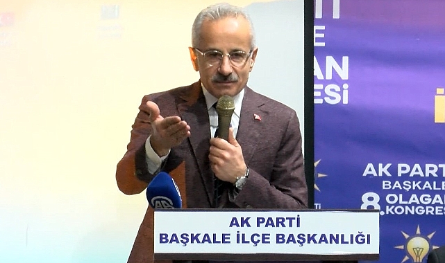 Bakan Uraloğlu: "22 yıl boyunca hep eserlerimizle konuştuk, hizmetlerimizle halkımızın karşısına çıktık"