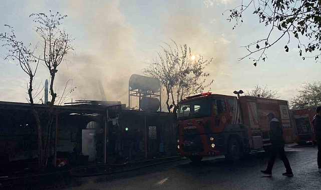 Bir kafe alevlere böyle teslim oldu
