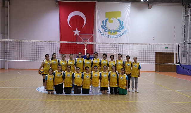 GELECEĞİN VOLEYBOL YILDIZLARI HALİLİYE BELEDİYESİ İLE YETİŞİYOR 