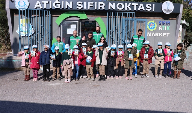 HALİLİYE BELEDİYESİ İLE 6 BİN ÖĞRENCİ SIFIR ATIK SERTİFİKASI ALDI 